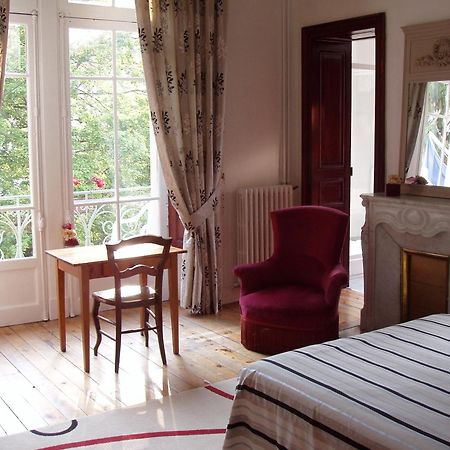 Bagnères-de-Luchon Castel De La Pique Bed & Breakfast 部屋 写真