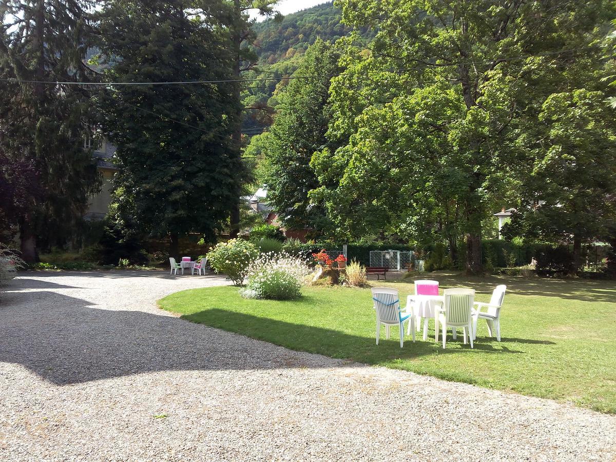 Bagnères-de-Luchon Castel De La Pique Bed & Breakfast エクステリア 写真