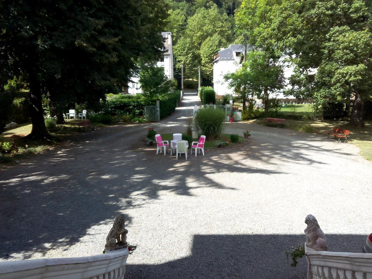Bagnères-de-Luchon Castel De La Pique Bed & Breakfast エクステリア 写真